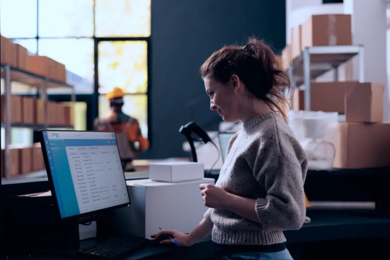 AI Buyer & Sales Assistant for Data-Driven Decision Support